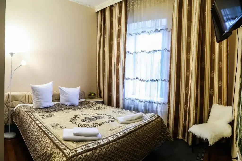 Mini hotel Visit