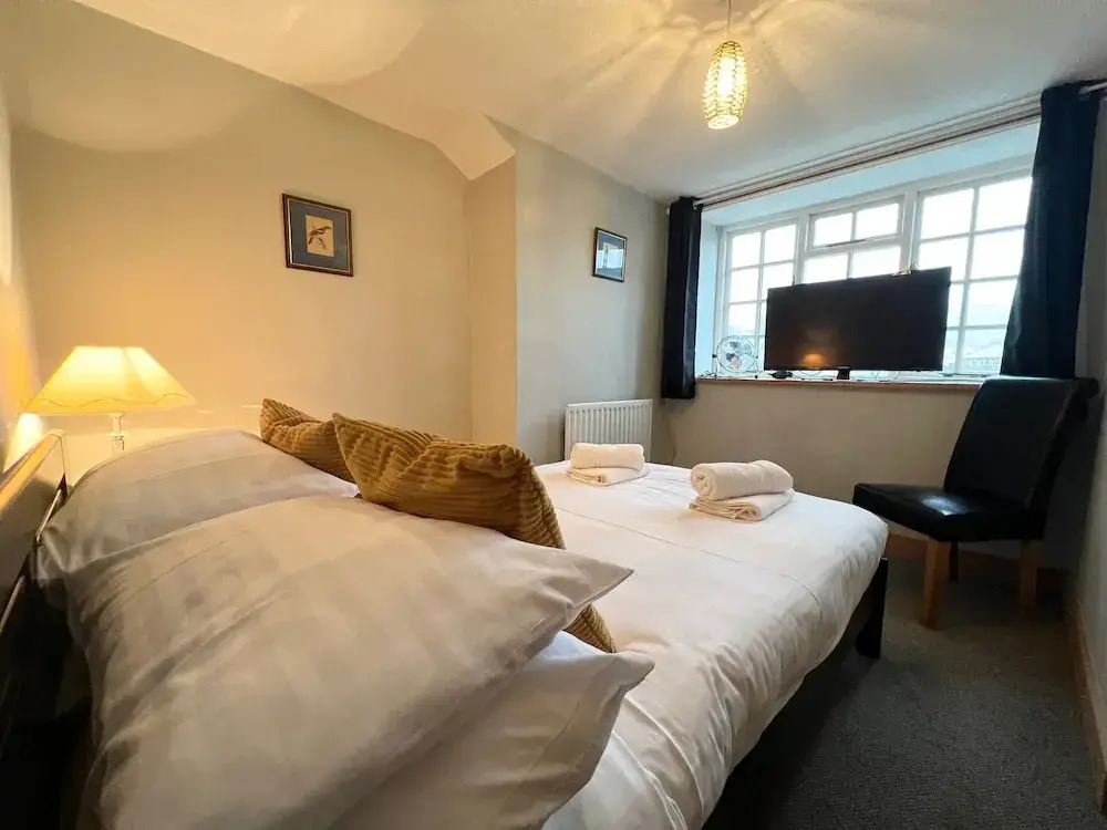 The Cottage, 3 Bedroom, Pets Welcome