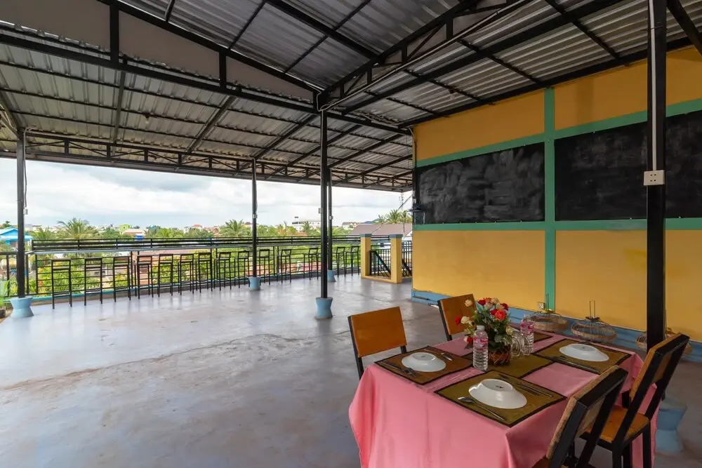 Fabulous Psar Kraoum Hostel