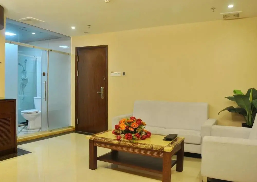 Yuyang Commerce Hotel