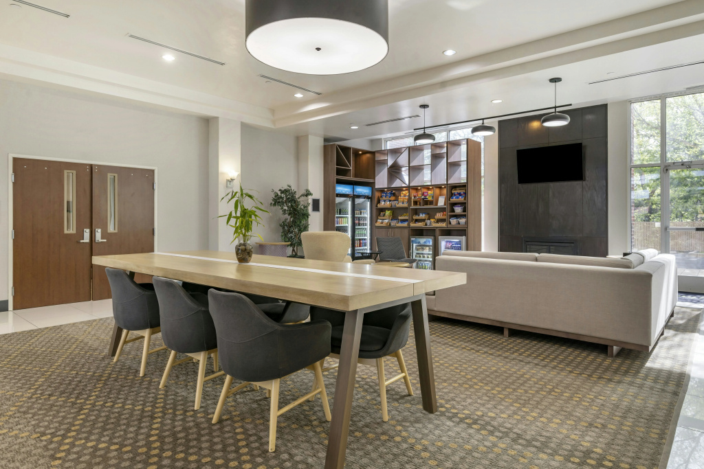 Holiday Inn Louisville Airport South by IHG