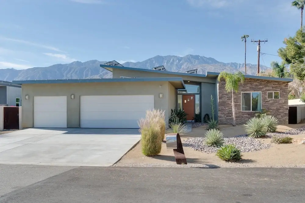 California Home 747 3 Bedrooms 3 Bathrooms Home