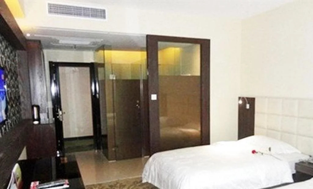 Oasis Hotel