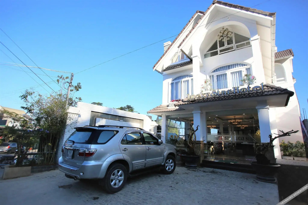 Bazan Dalat Hotel