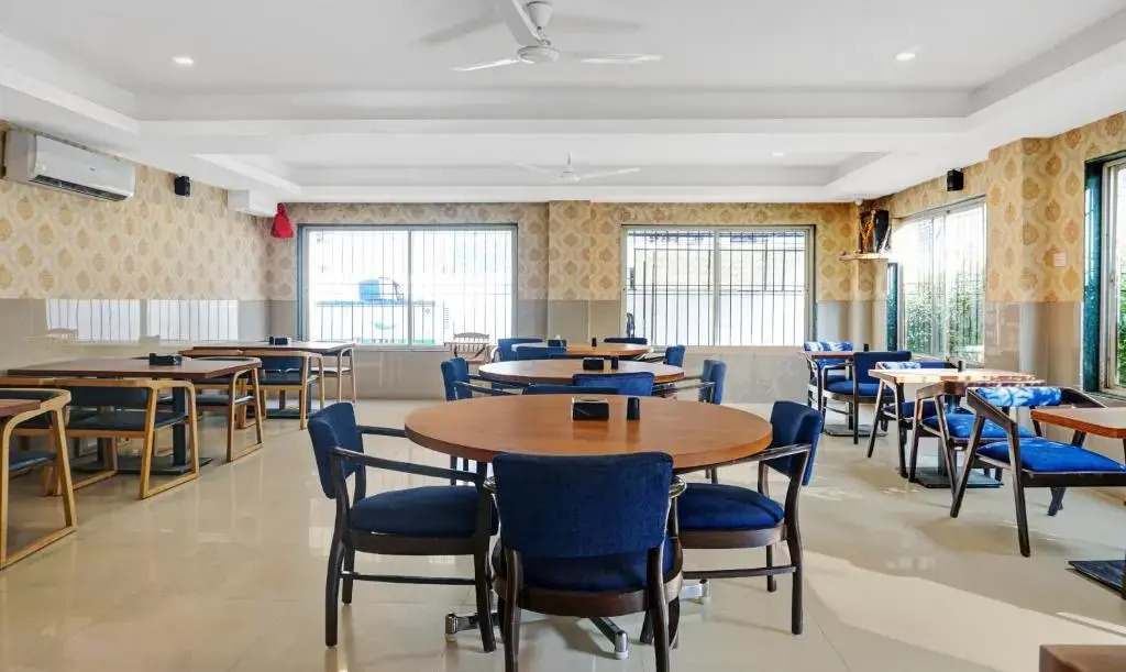 Treebo Empire Executive, Hinjewadi