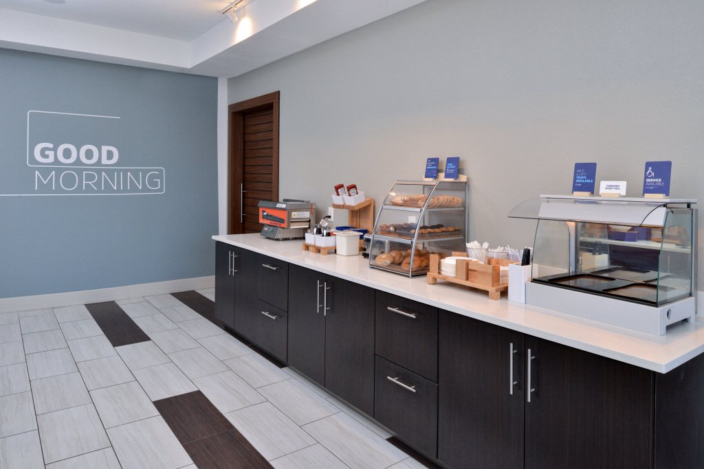 Holiday Inn Express & Suites Royse City - Rockwall by IHG