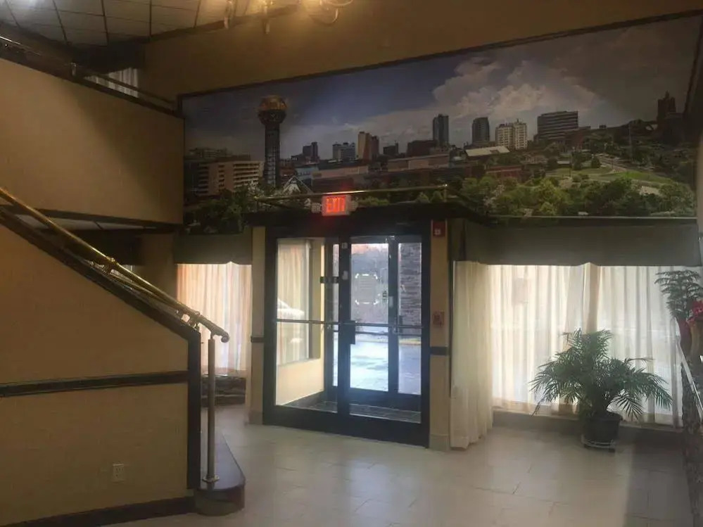 Baymont Inn and Suites Knoxville I75