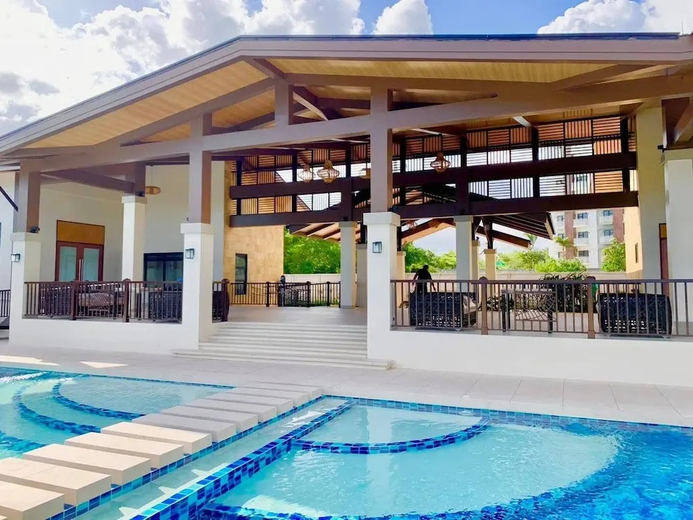 Entire Apartment With Pool, Gym, and Playground Near Panglao, Bohol