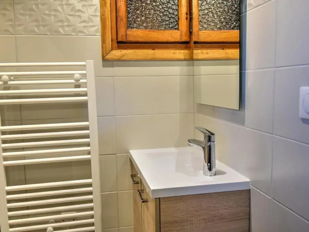 Chalet individuel unique proche du centre de Morzine avec jardin privé et WiFi, pour 5 pers. - FR-1-524-93