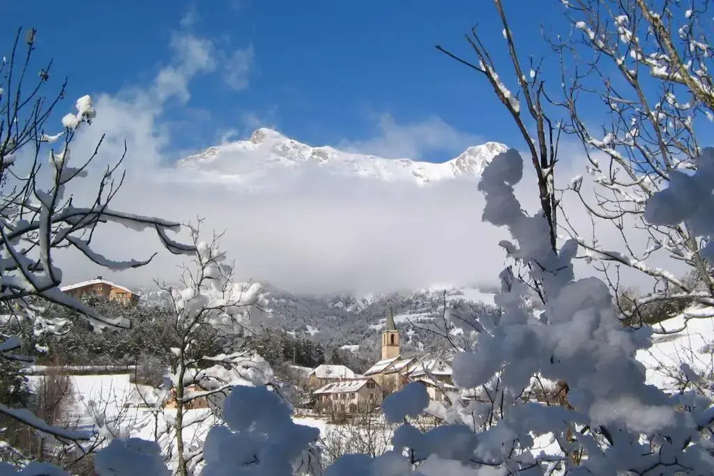 Les Cimes, mon studio à la montagne-Super Sauze.