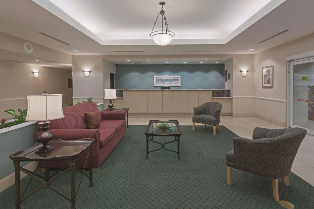 Stay Well Inn & Suites