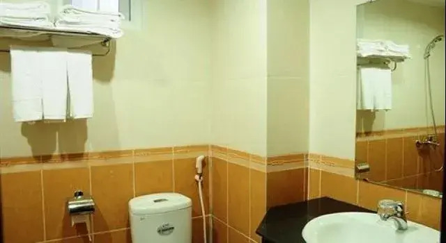 Canh Buom Hotel