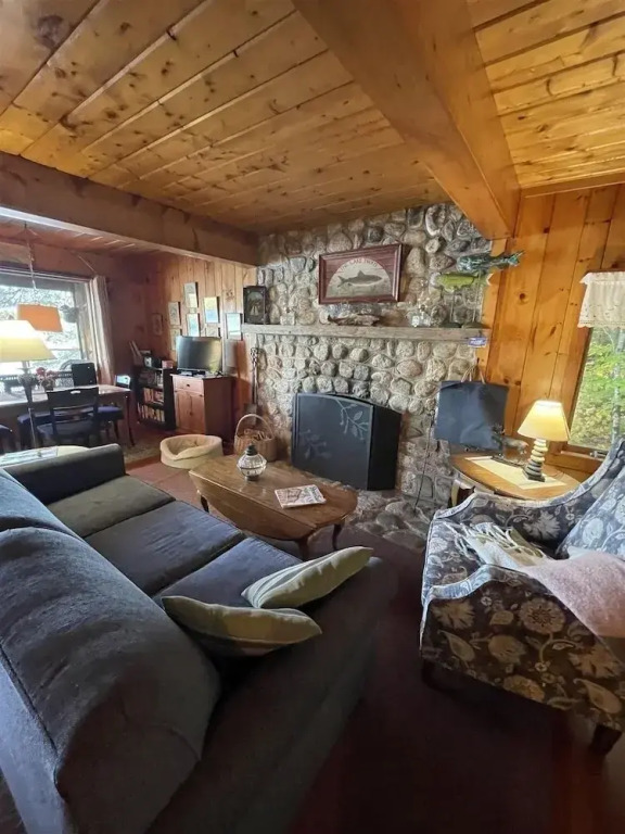 Whip Poor Will Limit 5 1 Bedroom Cottage by RedAwning