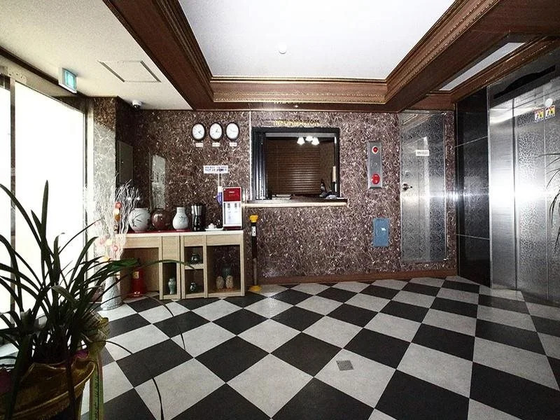 Goodstay Feel Hotel