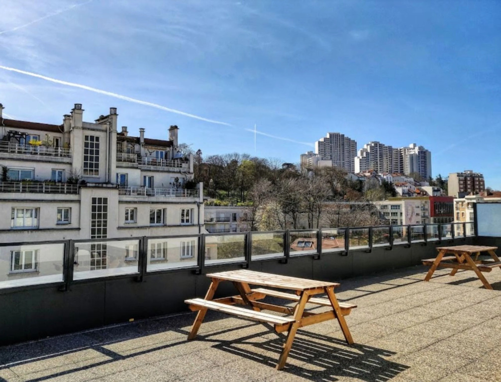 YAYS Paris Issy by Numa