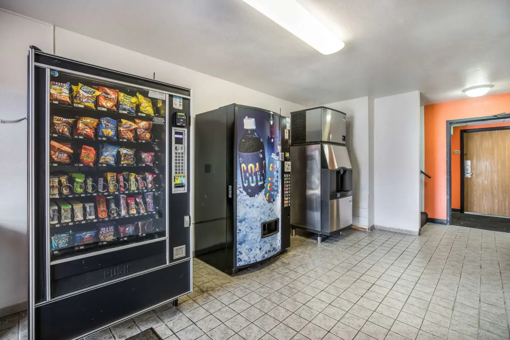 Motel 6-Madison, WI - East