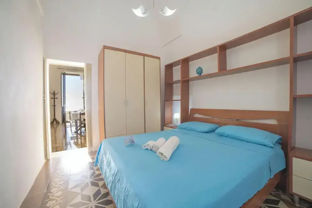 Marisole House With Sea View