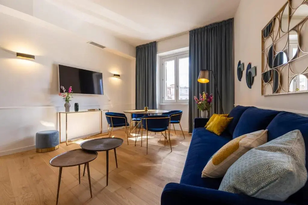Отель 49 Navona Luxury Suite & Apartment