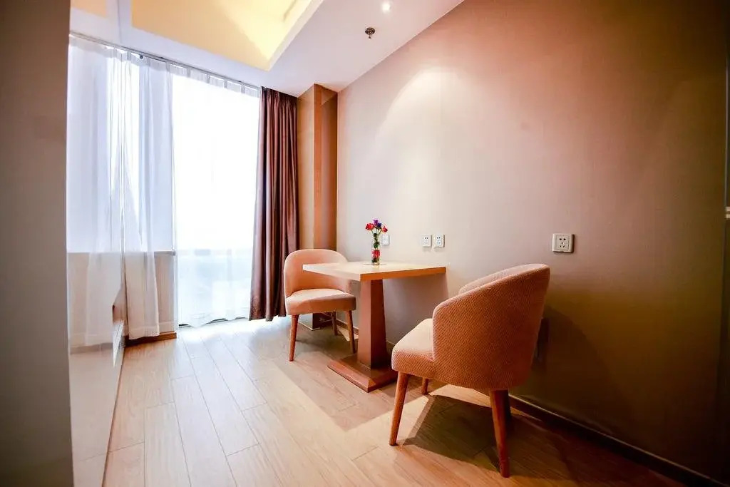Lavande Jinan Shimao International Hotel