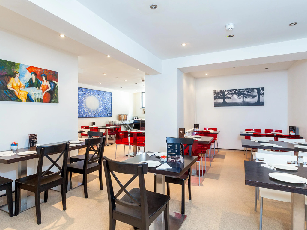Avni Kensington Hotel