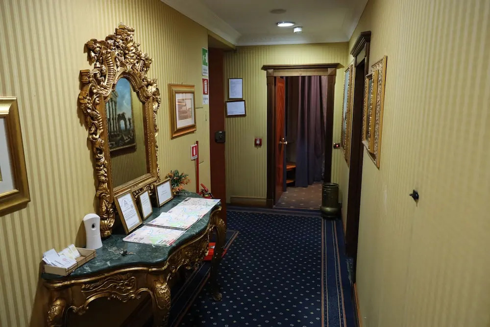 Luxury Floor