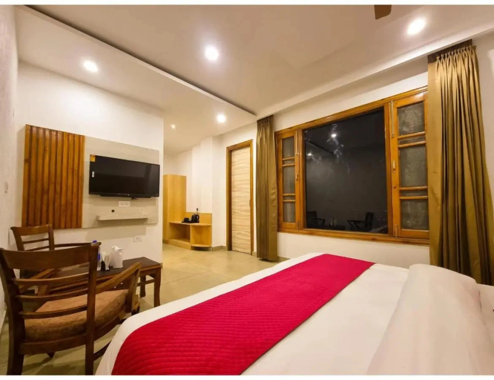 Hotel Mist Wood By Terraa Hotels, Dalhousie