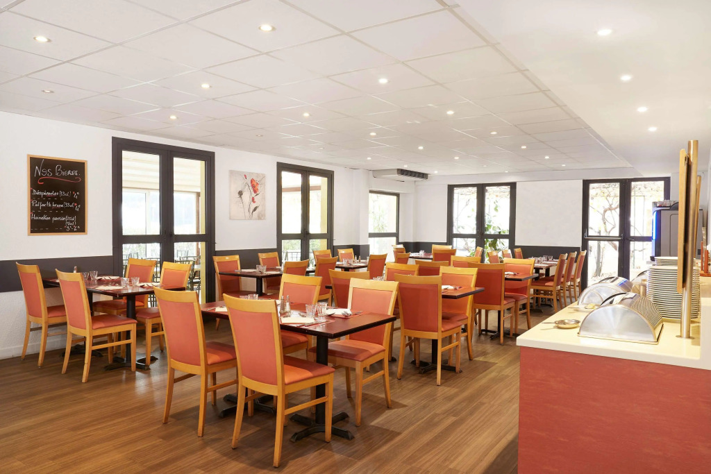 Hotel Restaurant Isidore by Soniho