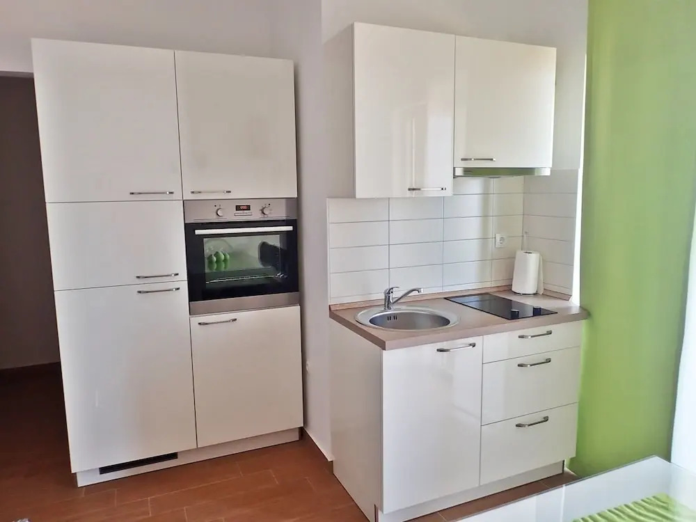 Apartments Jadranka-with the Seaview