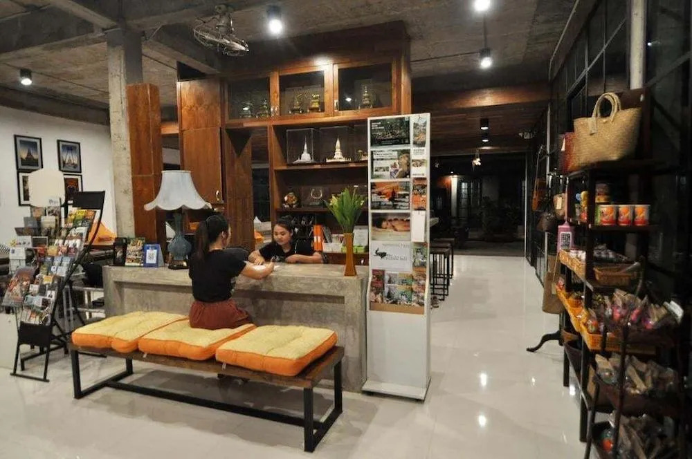 Town Home by The Warehouse Chiang Mai