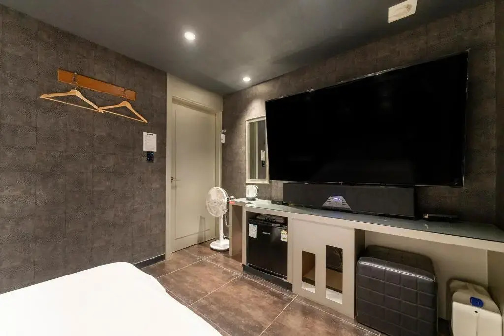 Laria Hotel
