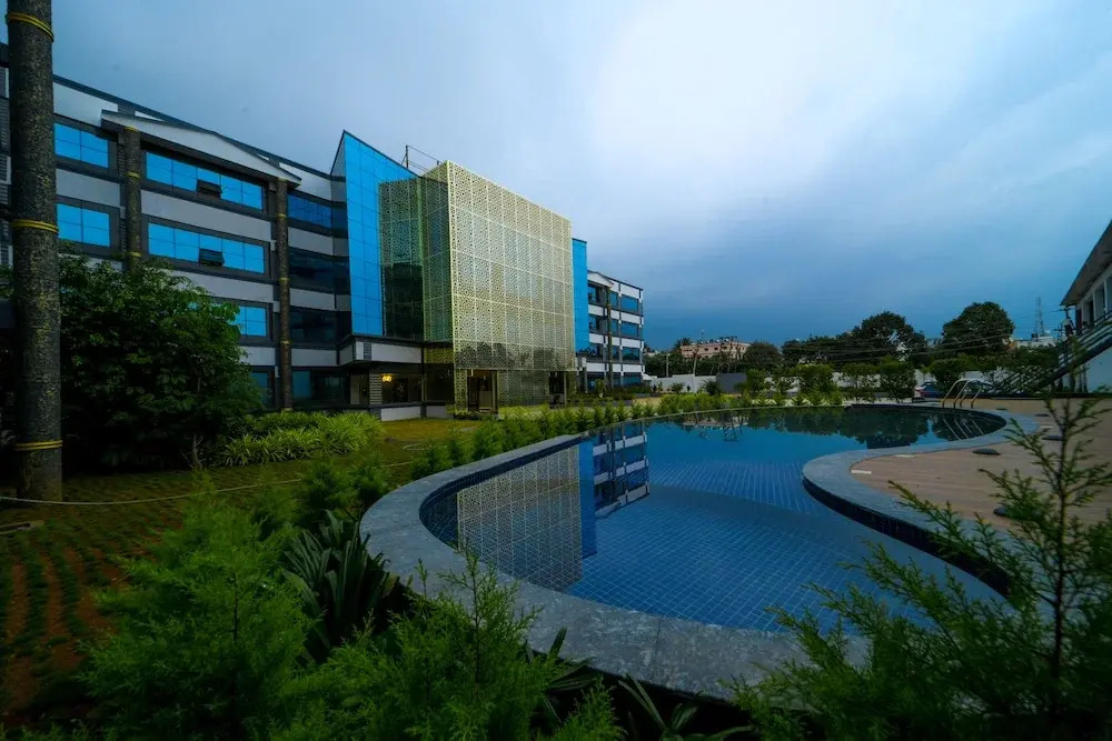VIVIDUS SLEEK CN WINDSOR, Chikmagaluru