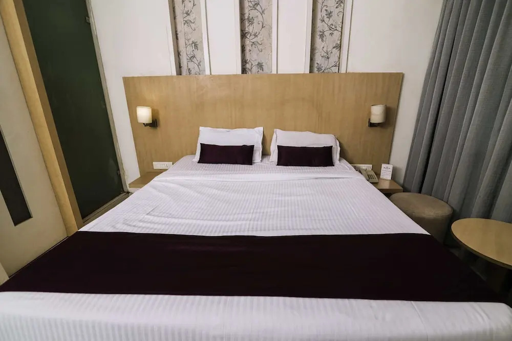 OYO Rooms Thane Belapur Road Rabale