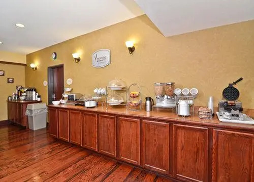 Sleep Inn & Suites