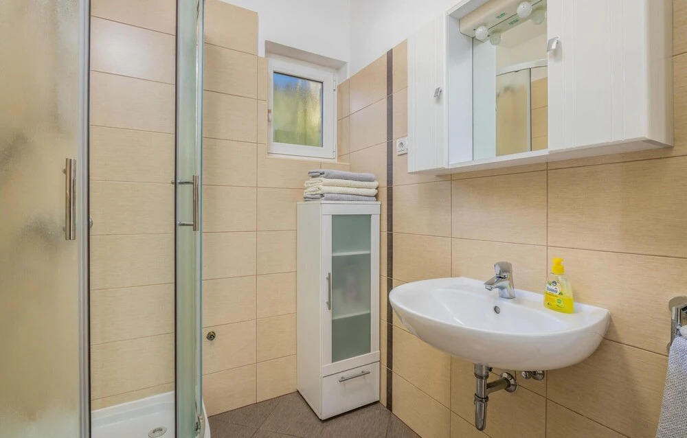 Beautiful Apartment in Baska With 2 Bedrooms and Wifi