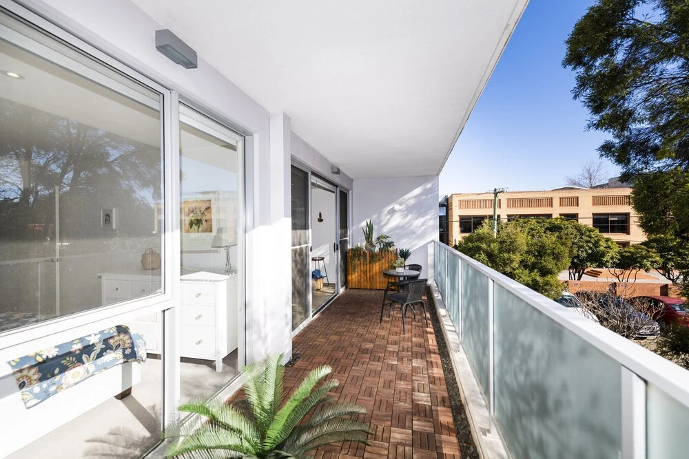 Accommodate Canberra - Envy