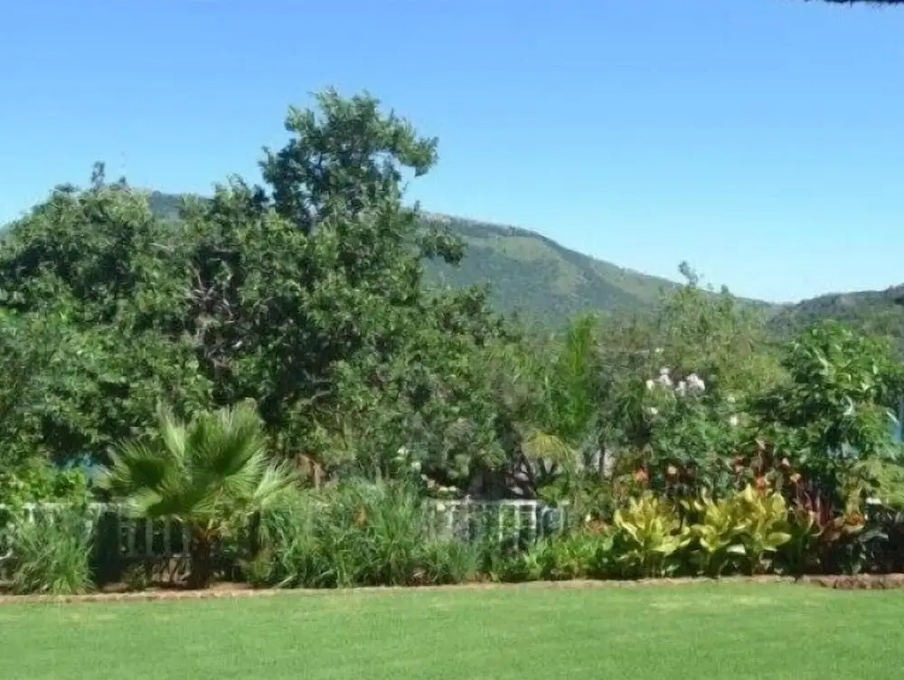 N4 Guest Lodge