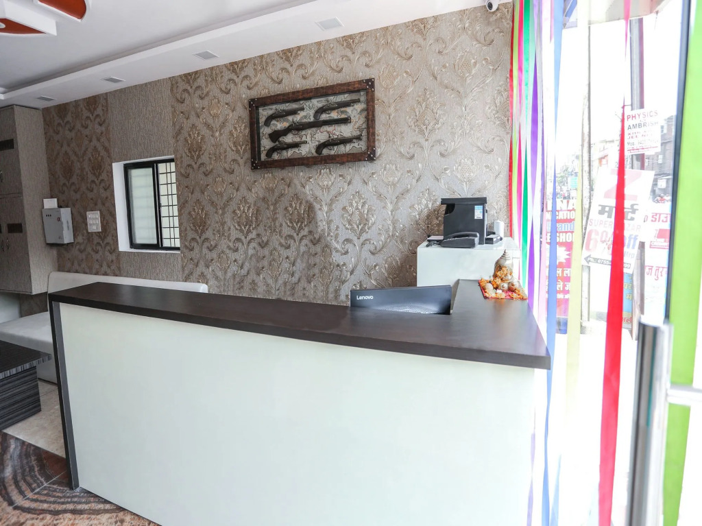 OYO 15259 Smart City