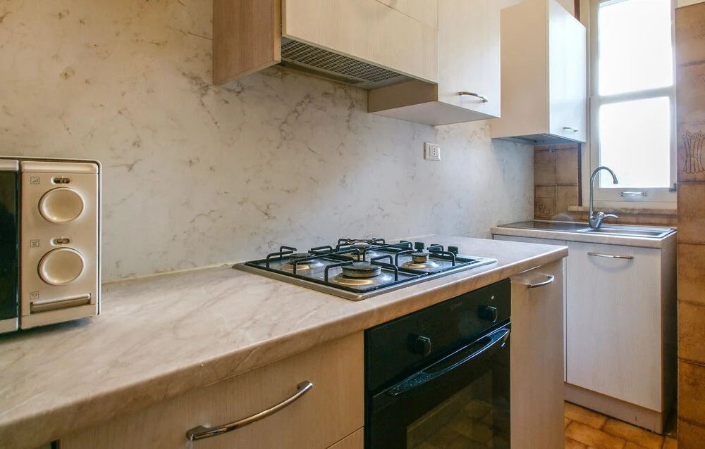 Awesome Home in Marina Romea With 5 Bedrooms and Wifi