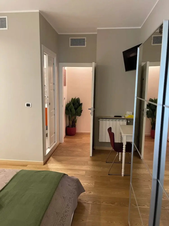 Smart-House-Central-Rent-Rooms-FREE-PARKING