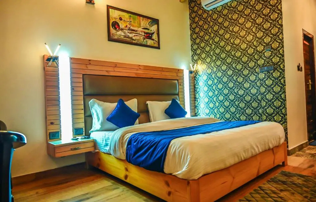 The Lake Ambience Resort