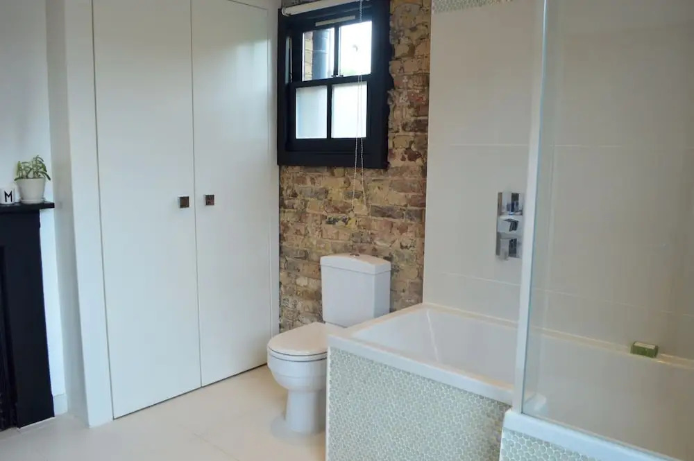 Spacious Apartment for 4 in Trendy Shoreditch
