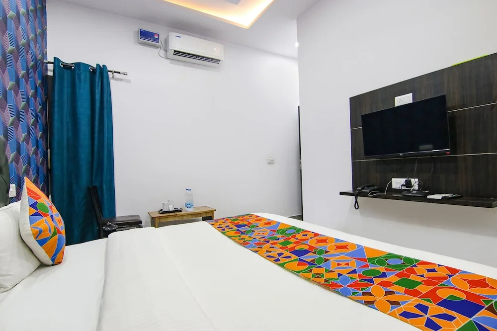 Fabhotel City Stay