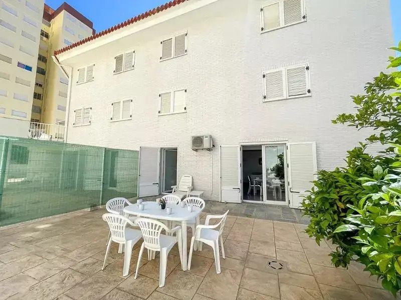 Apartamentos Gandia Familiar 3000