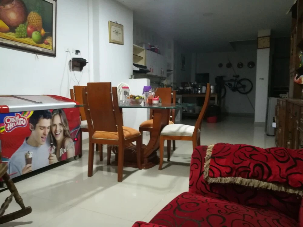 La Casita Morada