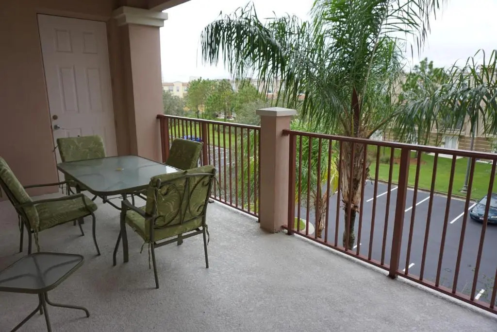 Universal Studios Area Apartment