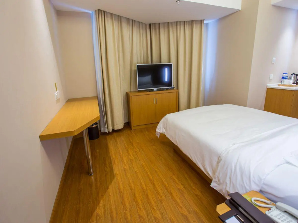 JI Hotel Shenyang Middle Road Branch