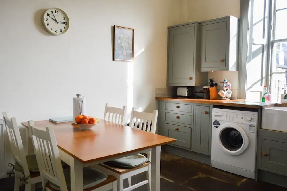 2 Bedroom Apartment in Edinburgh New Town