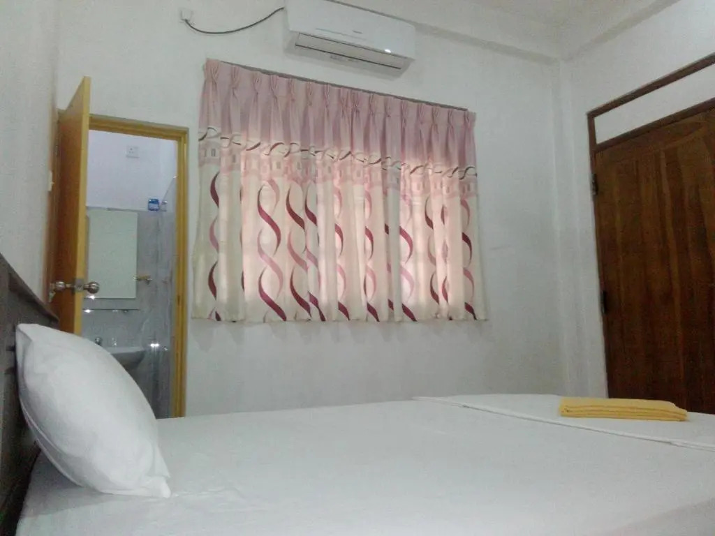 Diyawara Home Stay