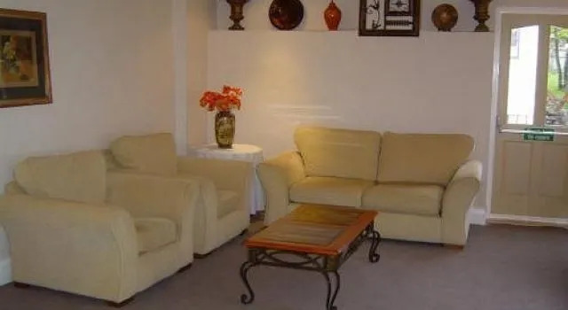 The Ship Inn - Self Catering Accommodation