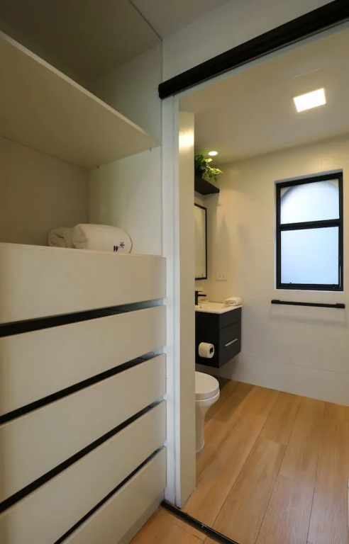 w Deluxe 1BR w AC in the Heart of Miraflores